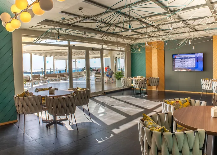 Maxeria Blue Didyma Akbük